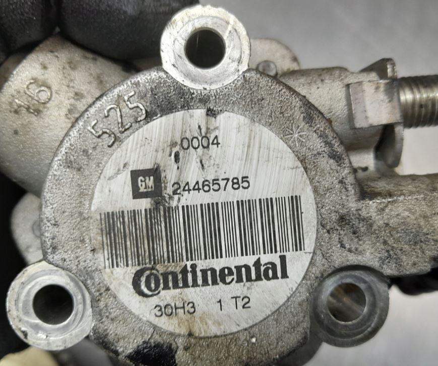 Opel Vectra C 2002-2008 sedan 2.2 16v petrol MT 114 kW 2004  Palivové čerpadlo 24465785