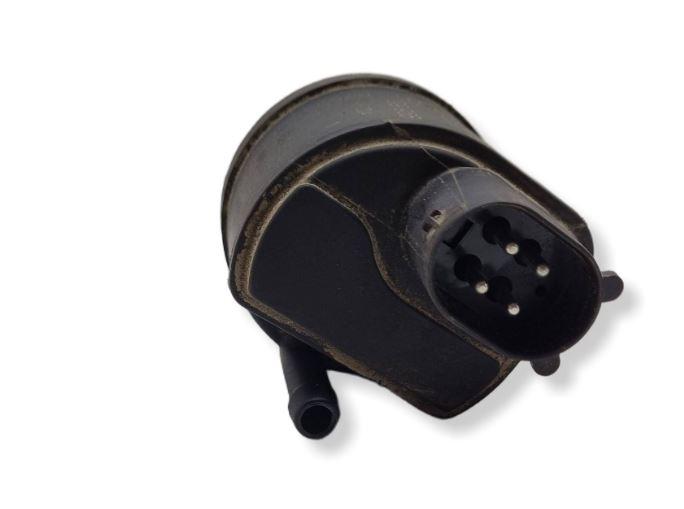 BMW 5 E60 2003-2010 sedan 3.0 D diesel AT 145 kW 2007  Palivový systém diesel ostatné 7799968