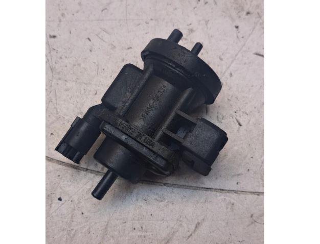 Mercedes E W210 1995-2002 sedan 2.0 petrol MT 100 kW 1998  Podtlakový ventil A0005450427