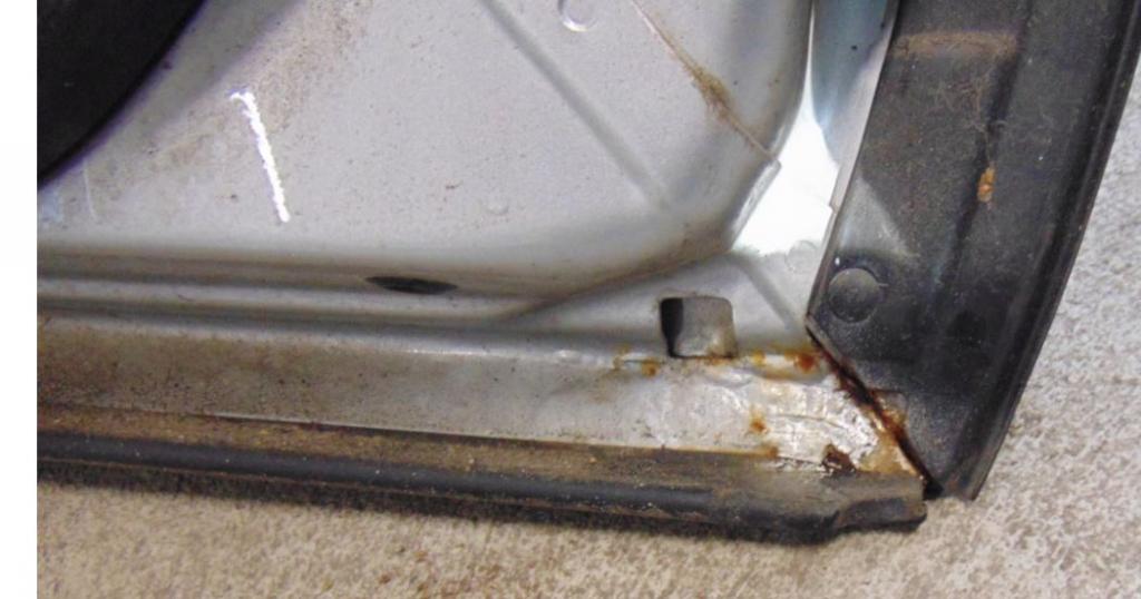 Mercedes C W203 2000-2007 combi 2.7 CDI diesel MT 125 kW 2002  Dvere predné ľavé C775