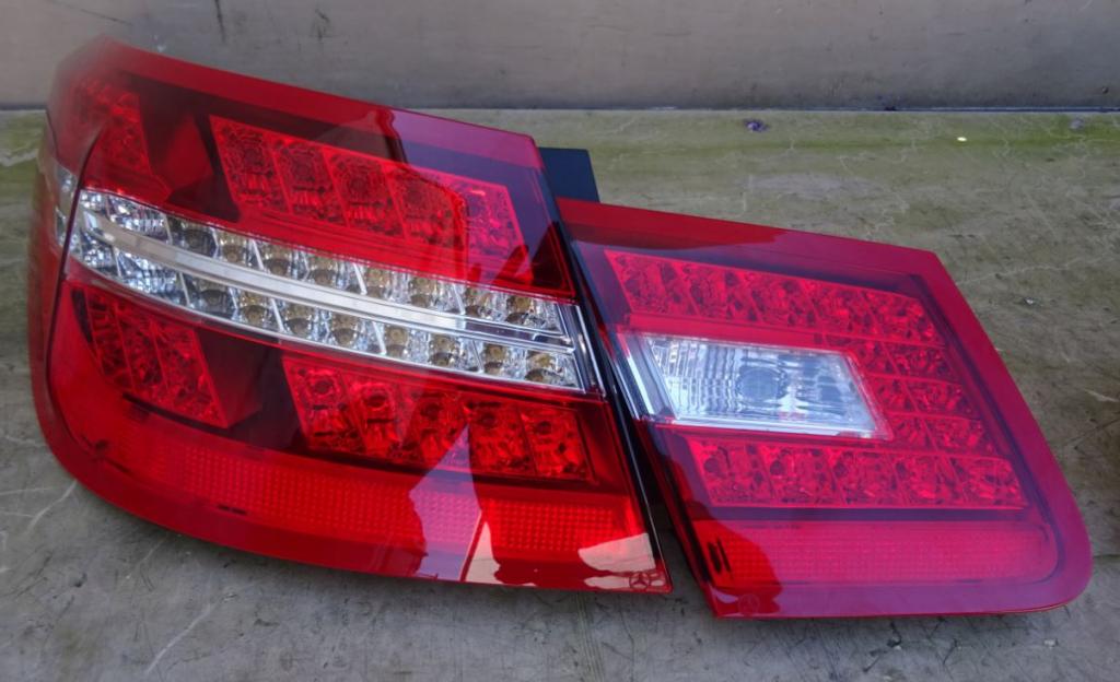 MERCEDES W207 COUPE 1.8.150 kw 2012  Svetlo zadné ľavé + prave A2079060258, A2079060158, A2078200464, A2078200364