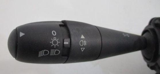 Citroen DS3 2010-2016 hatchback 1.6 16v petrol MT 88 kW 2011  Prepínacie páčky pod volantom 98060443ZD