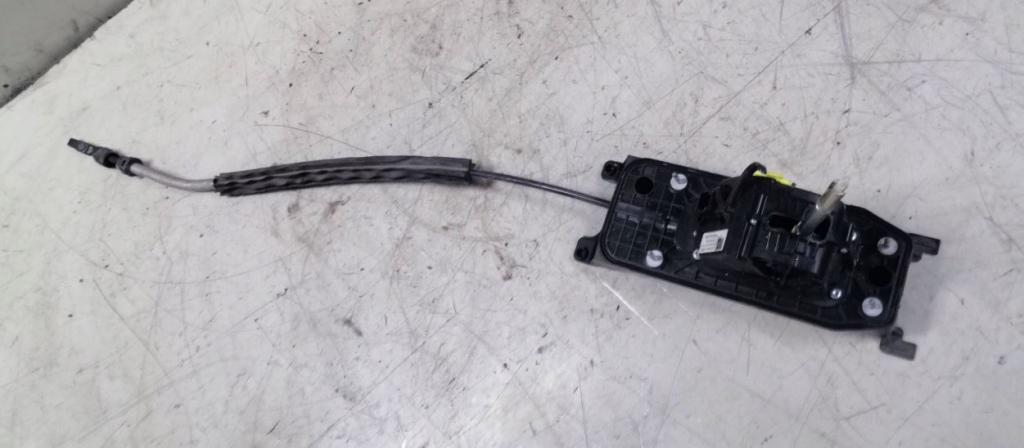 Skoda Octavia III 2013- combi 1.6 TDI diesel MT 81 kW 2016  Rýchlostná páka (kulisa) 5Q1713025S