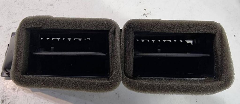 Skoda Superb II 2008-2015 sedan 2.0 TDI diesel AT 125 kW 2009  Mriežka kúrenia (fukár) 3T0820951A