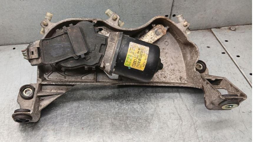 Audi A2 hatchback 1.4 16v petrol AUA MT 55 kW 2000  Mechanizmus stieračov predný 54507211