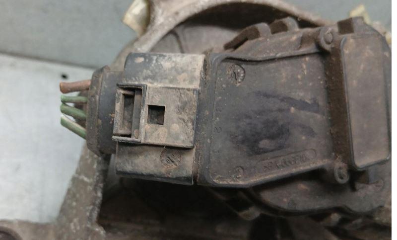 Audi A2 hatchback 1.4 16v petrol AUA MT 55 kW 2000  Mechanizmus stieračov predný 54507211