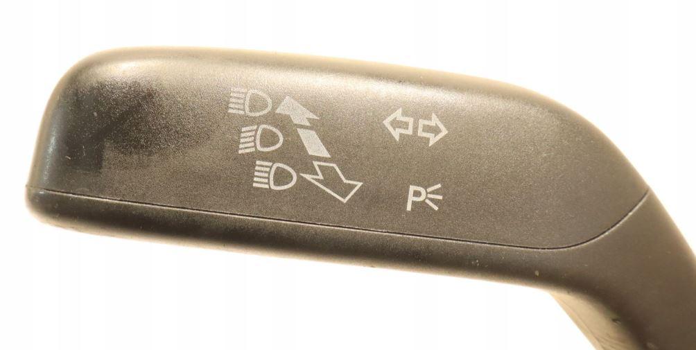 Seat Ibiza IV 6J 2008-2017 hatchback 1.2 MPI petrol MT 51 kW 2009  Prepínacie páčky pod volantom 7H0953503GB