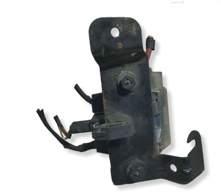 Seat Ibiza II 6K 1993-2002 hatchback 1.9 SDI diesel 50 kW 2000  Relé 191911261B