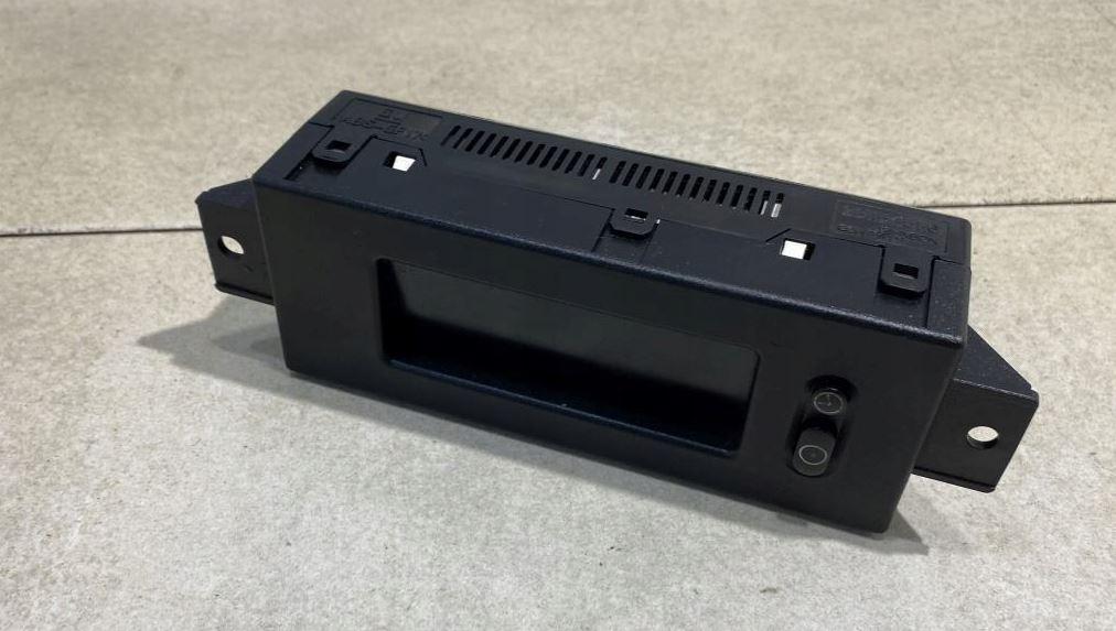 Opel Combo D 2011-2018 hatchback 1.6 CDTI diesel MT 77 kW 2015  Displej 13373979