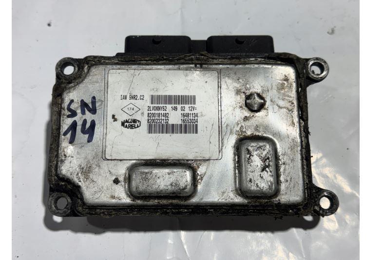 Renault Clio II 1998-2012 hatchback 1.2 16v petrol MT 55 kW 2005  Riadiaca jednotka motora 8200181482  IAW 5NR2.C2