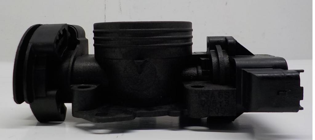 Peugeot 206 hatchback 1.4 petrol MT 55 kW 2001  Škrtiaca klapka 9642473280