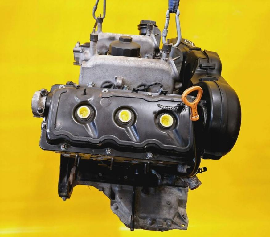 Audi A6 C5 1997-2004 sedan 2.5 TDI V6 diesel 110 kW 2000  Motor diesel AKN