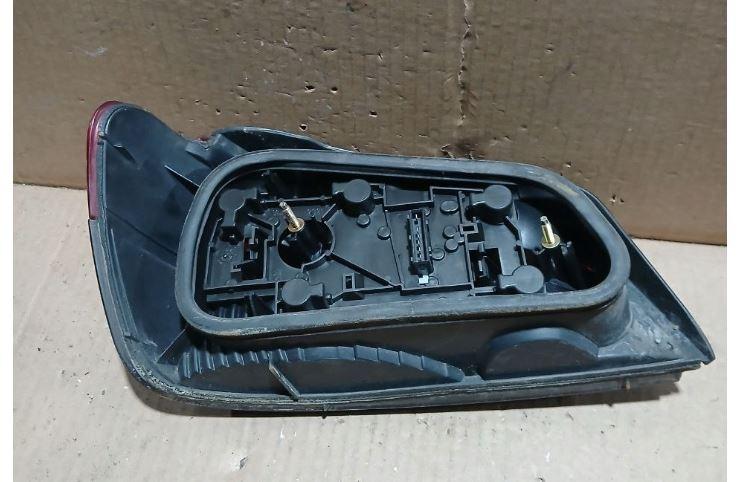 Peugeot 306 hatchback 1.1 8v petrol 0 Svetlo zadné pravé