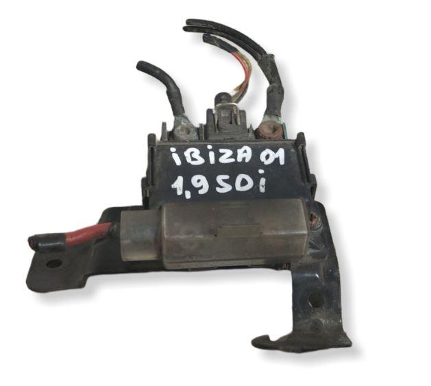 Seat Ibiza II 6K 1993-2002 hatchback 1.9 SDI diesel 50 kW 2000  Relé 191911261B