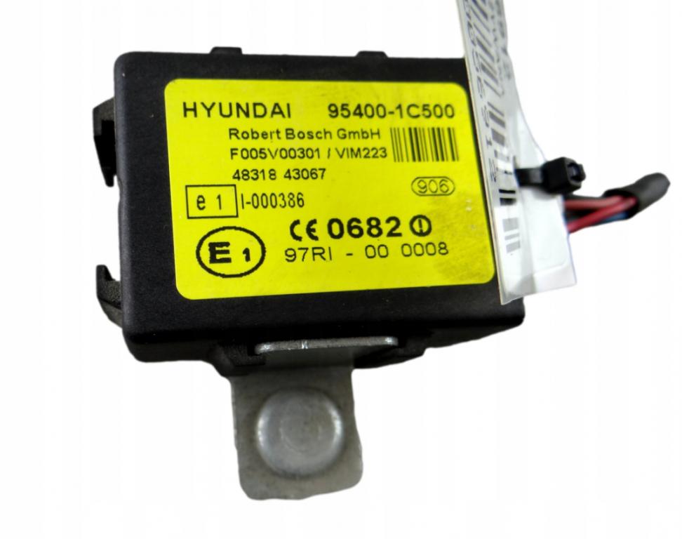 Hyundai Getz hatchback 1.1 petrol MT 46 kW 2003  Modul imobilizéra 95400-1C500