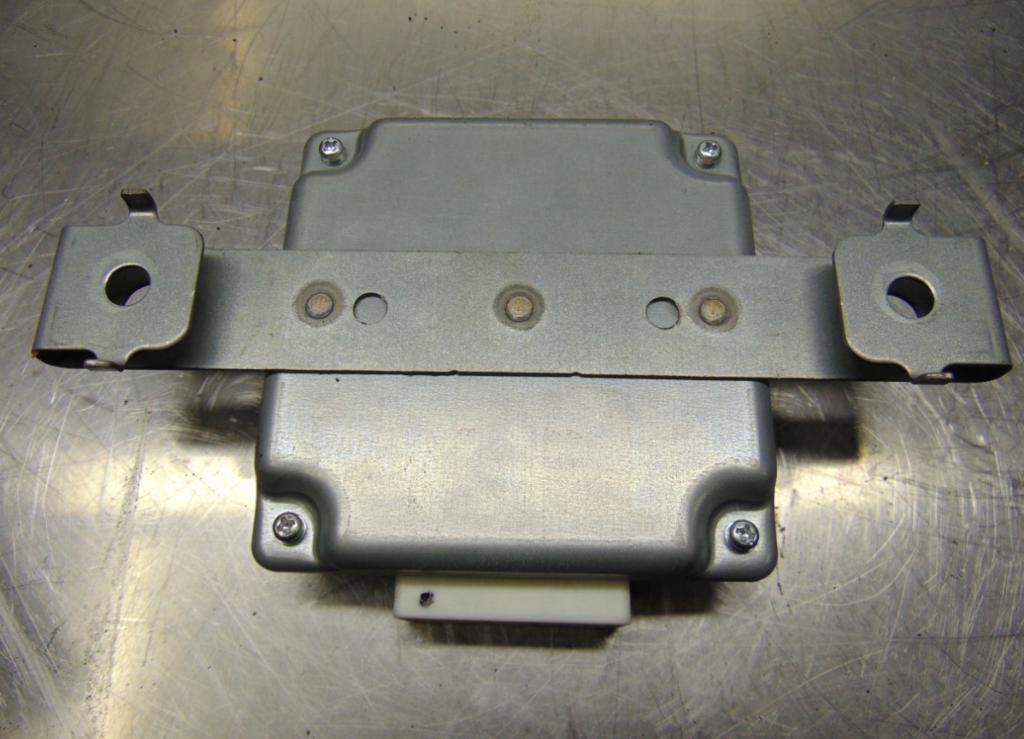 Suzuki Grand Vitara II 2005-2014 hatchback 2.0 16v petrol MT 103 kW Riadiaca jednotka ostatné 38885-65J00