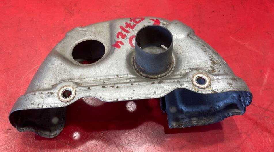 Volkswagen Polo IV 9N 2001-2009 hatchback 1.2 12v petrol MT 47 kW 2001  Tepelný štít výfuku 03e253041b