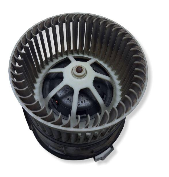 Peugeot 407 coupe 2.2 16v petrol MT 120 kW 2006  Ventilátor kúrenia 77370805 4PUH18456AF