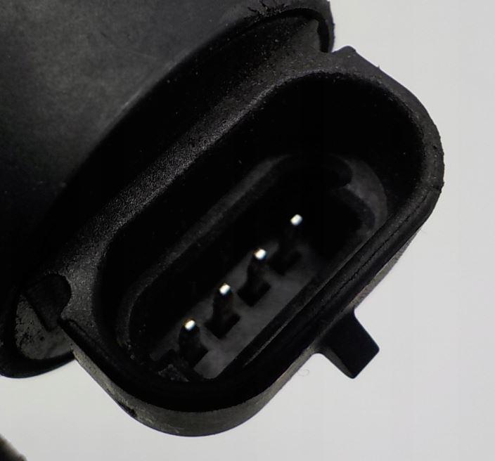 Peugeot 206 hatchback 1.4 petrol MT 55 kW 2001  Škrtiaca klapka 9642473280