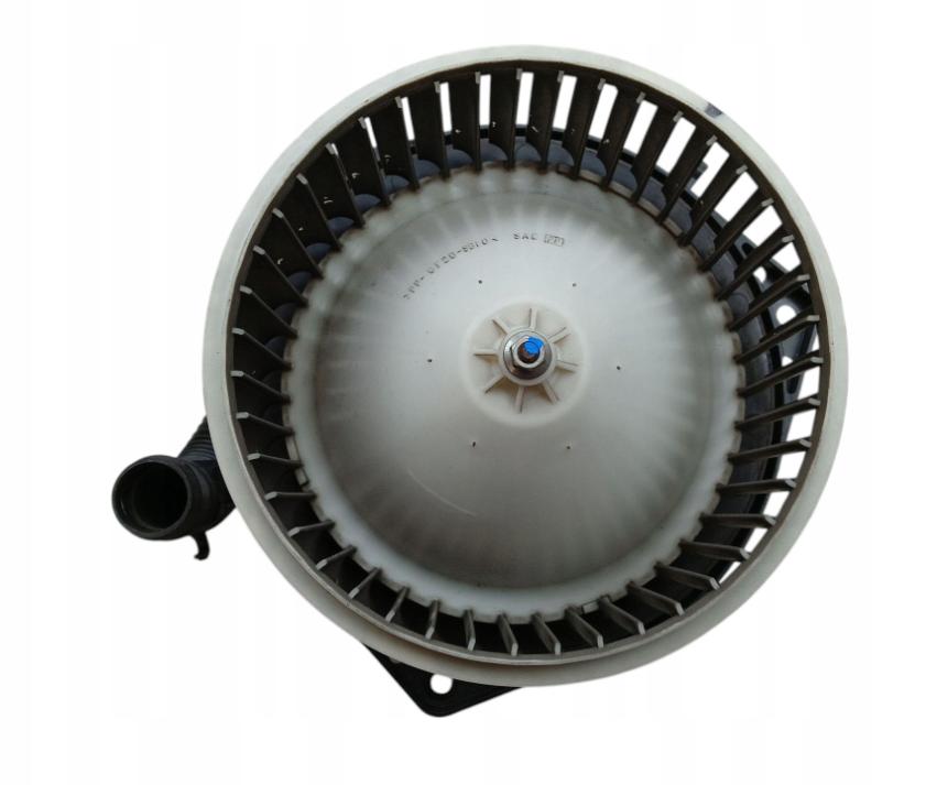 Renault Laguna III 2007-2015 combi 2.0 DCI diesel MT 110 kW 2009  Ventilátor kúrenia A10357A8400000