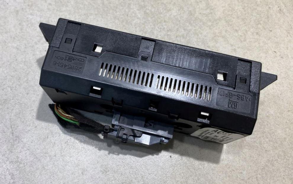 Opel Combo D 2011-2018 hatchback 1.6 CDTI diesel MT 77 kW 2015 Displej 13373979