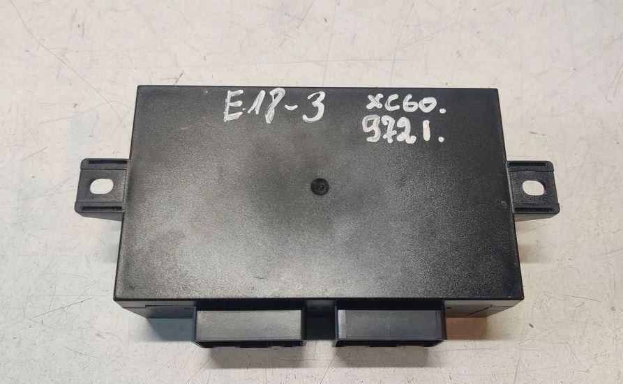 Volvo XC60 I 2008-2017 suv 2.4 diesel 151 kW 2010  Riadiaca jednotka dverí 31420655