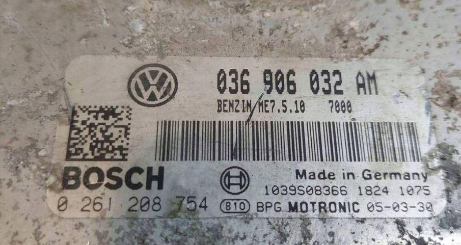 Volkswagen Golf V 2003-2009 hatchback 1.4 16v petrol MT 55 kW 2005  Riadiaca jednotka motora 0261208754 036906032AM