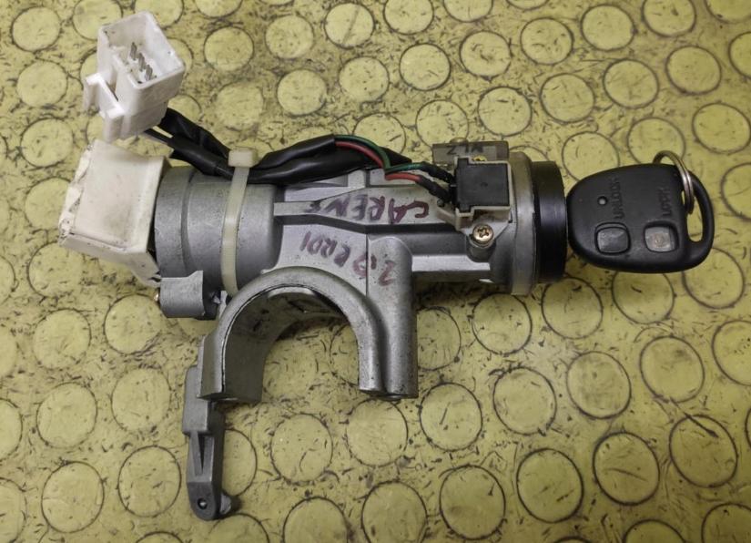 Kia Carens II 2002-2006 hatchback Spínacia skrinka 45261A