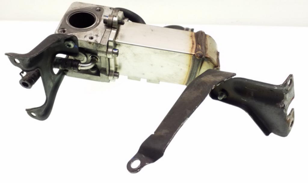 Audi Q7 2005-2015 hatchback 3.0 TDI V6 diesel AT 171 kW 2006  Chladič spalín 059131511