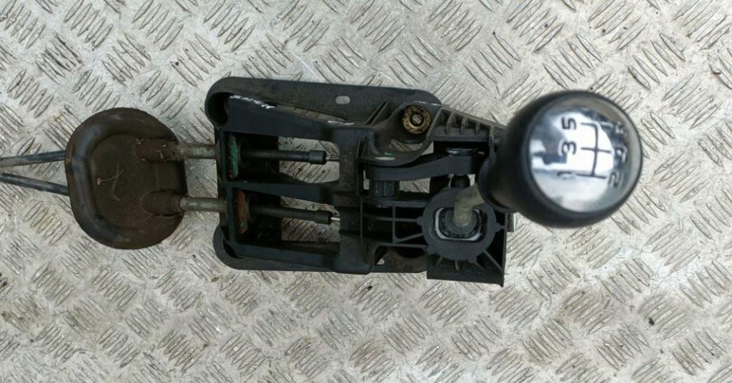 Citroen C3 I 2002-2009 hatchback 1.4 8v petrol 54 kW 2006  Rýchlostná páka (kulisa) 9680011780