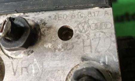 Audi A8 D3 2002-2009 sedan 4.2 V8 petrol AT 246 kW 2003  Pumpa ABS 0265225133, 0265950061, 4E0614517A, 4E0910517A