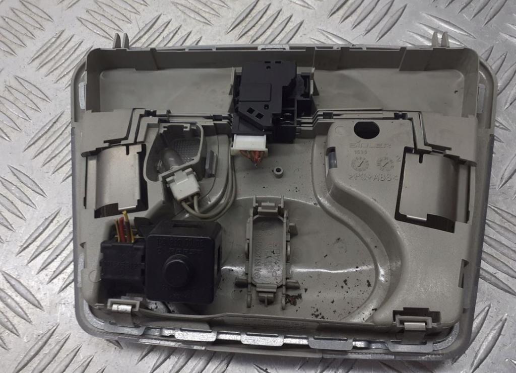 Mercedes A W168 1997-2004 hatchback 1.4 petrol MT 60 kW 2002  Osvetlenie interiéru A1688250008