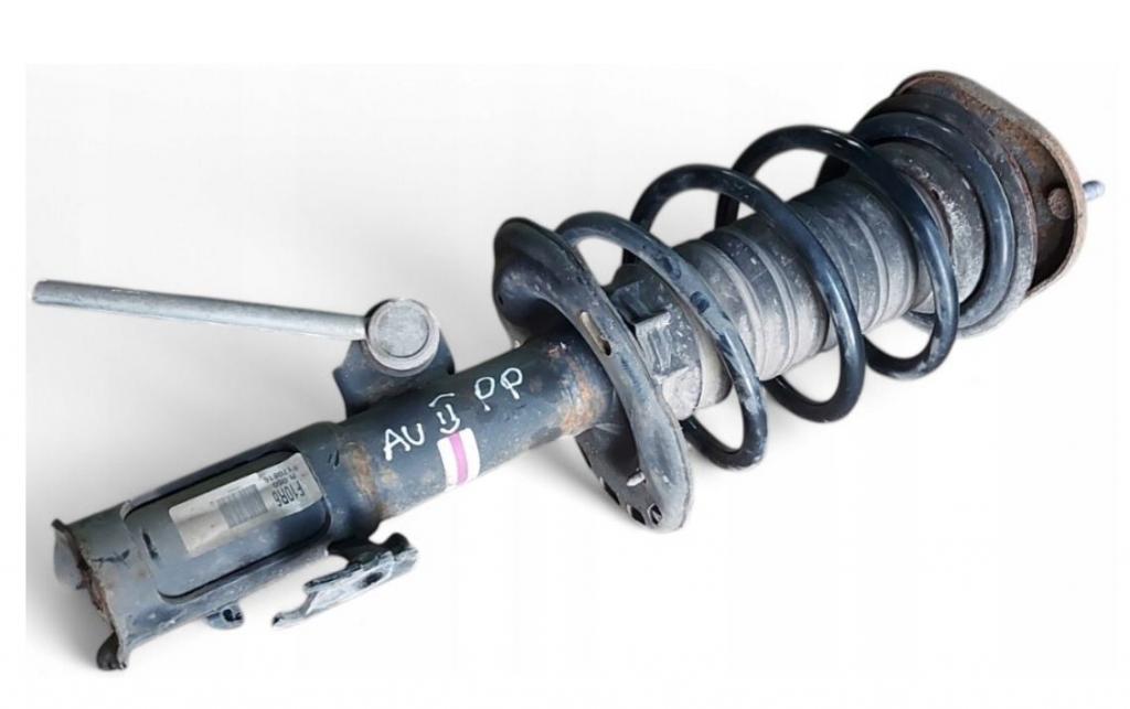 TOYOTA AURIS II Kombi 2017 73 kW 1.8 Hybrid (ZWE186_) 1798 Tlmič pravy predný