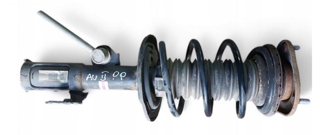 TOYOTA AURIS II Kombi 2017 73 kW 1.8 Hybrid (ZWE186_) 1798 Tlmič pravy predný