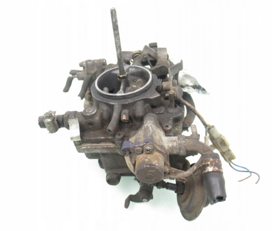 Daihatsu Applause  1,6 16v petrol MT  /90HP 66 kW  Karburátor 