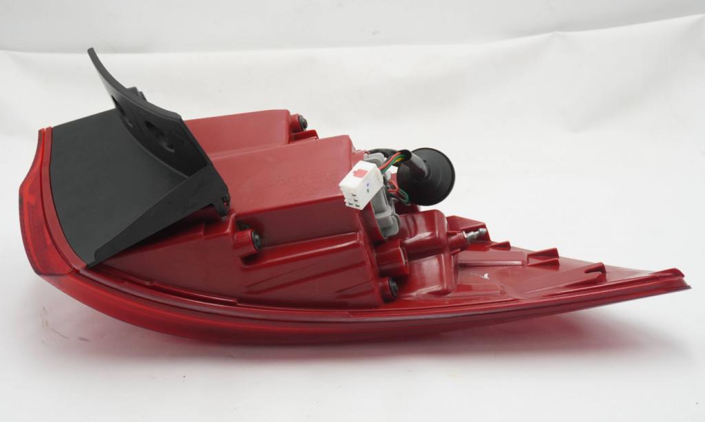 Kia Ceed II 2012-2018 combi Svetlo zadné pravé 92402-A23