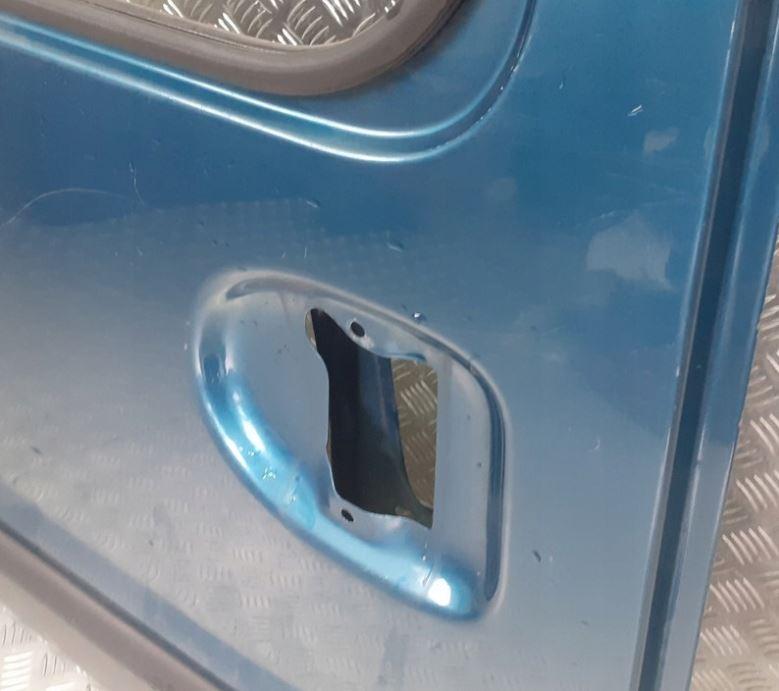 Renault Kangoo I 1998-2008 hatchback 1.5 DCI diesel MT 60 kW 2002  Dvere posuvné (bočné) pravé