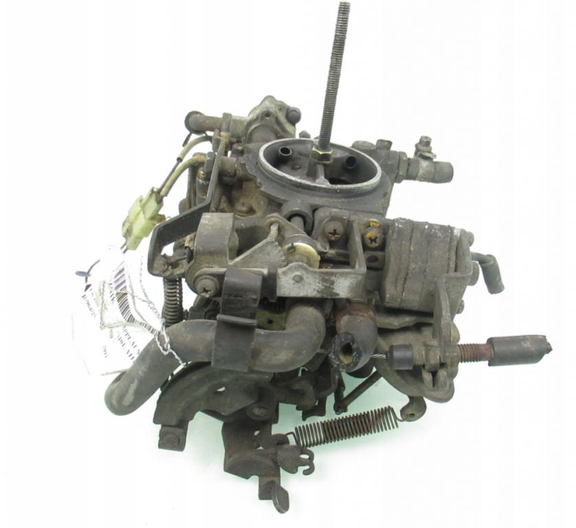 Daihatsu Applause  1,6 16v petrol MT  /90HP 66 kW  Karburátor