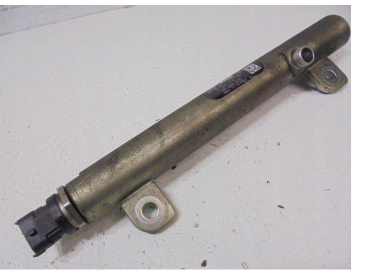 Opel Zafira B 2005-2014 hatchback 1.9 CDTI diesel AT 110 kW 2006  Vstrekovacia lišta 0445214122 55209575