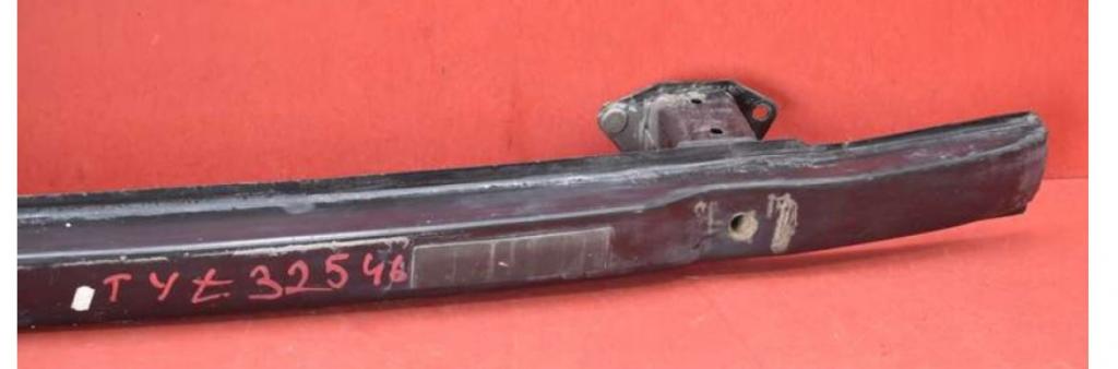 Mercedes B W245 2005-2011 hatchback 2.0 CDI diesel MT 80 kW 2006  Výstuha zadná