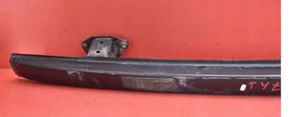 Mercedes B W245 2005-2011 hatchback 2.0 CDI diesel MT 80 kW 2006  Výstuha zadná