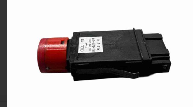 Audi TT 8J3 2006-2015 coupe   Prepínač výstražných (núdzových) svetiel 8N0941509B