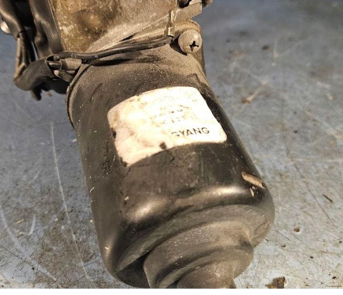 Daewoo Nubira II 1999-2003 sedan 2.0 16v petrol 98 kW 0  Motorček ostrekovačov