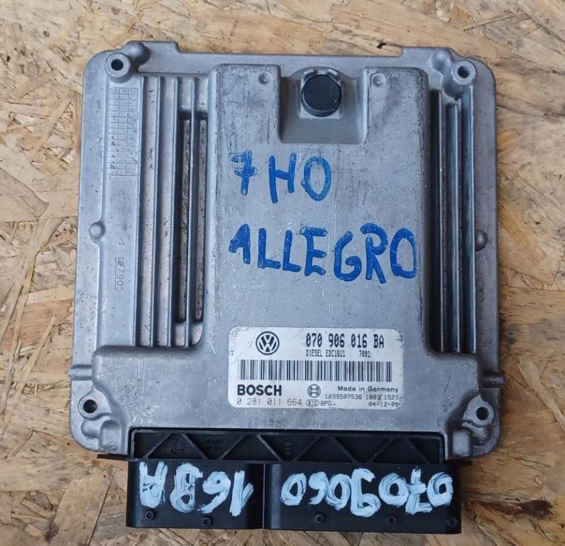 Volkswagen Transporter T5 2003-2015 hatchback 1.9 TDI diesel MT 62 kW 2008 Riadiaca jednotka motora 070906016BA