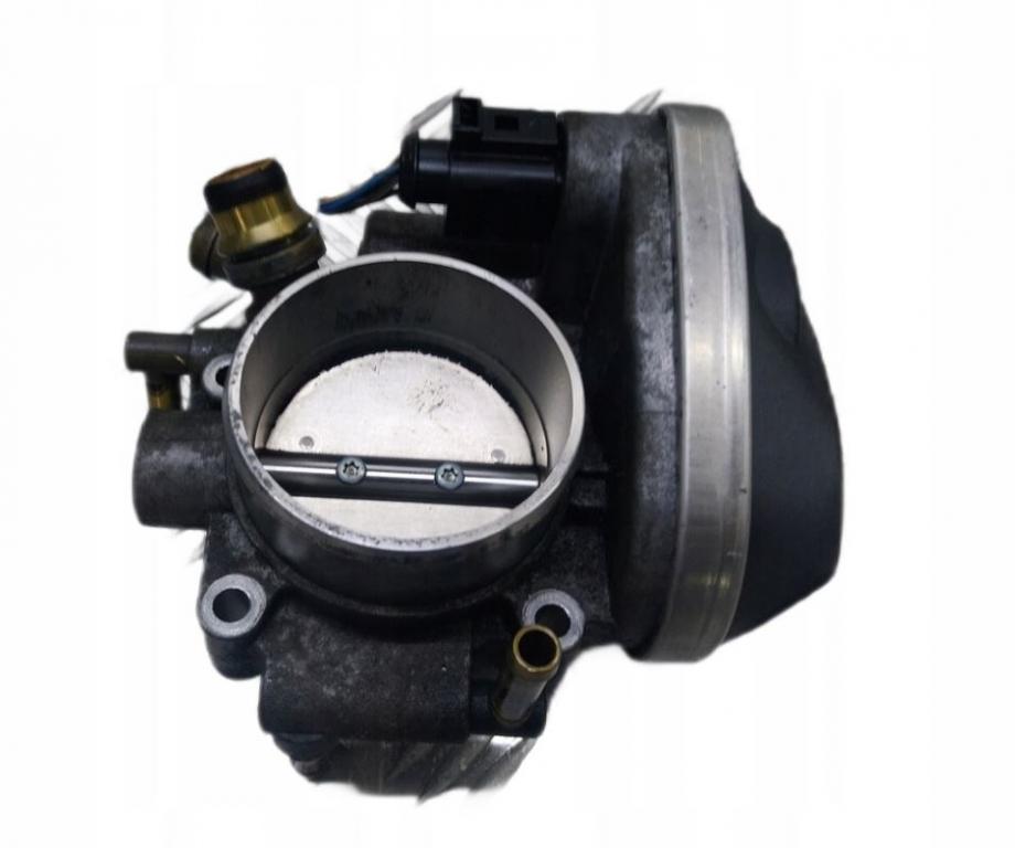 Chevrolet Cruze sedan 1.8 16v petrol MT 104 kW 2012 Škrtiaca klapka 55562380