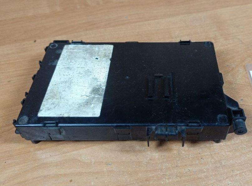 Renault Clio II 1998-2012 hatchback 1.2 16v petrol MT 55 kW 2004  Modul komfortu P8200234045A