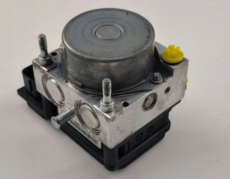 Opel Corsa D 2006-2014 hatchback 1.4 16v petrol MT 64 kW 2013  Pumpa ABS 0265232288 0265800796 13282282 FE