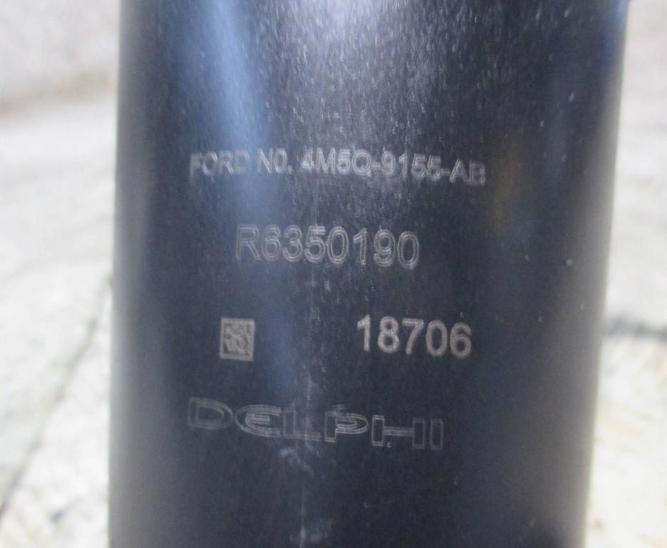 Ford Focus Mk2 2004-2011 hatchback Obal palivového filtra 4M5Q9155AB R6350190