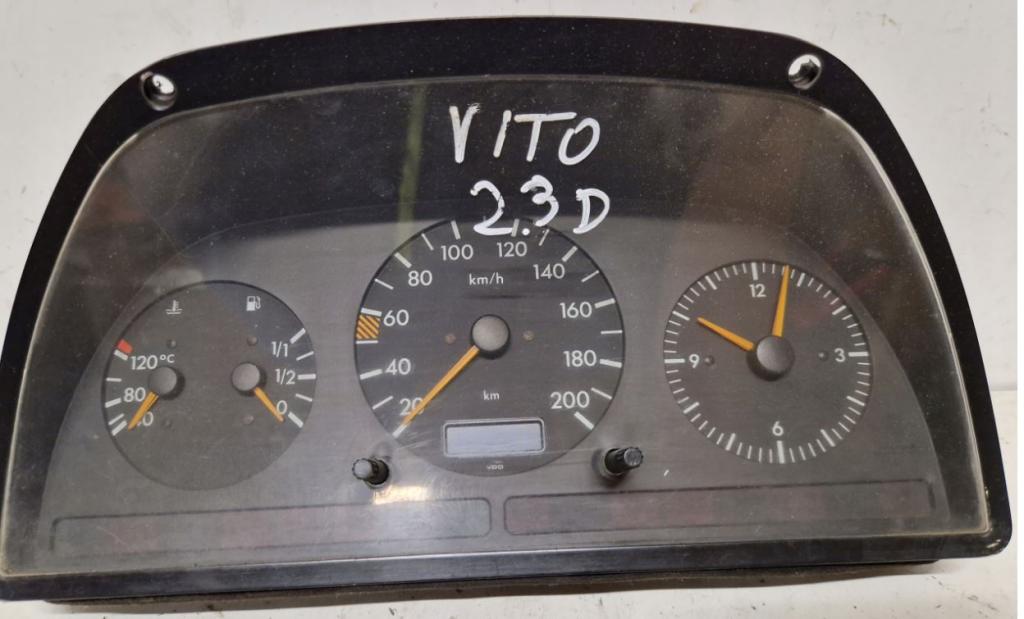 Mercedes Vito W638 1996-2003 2.3 TD diesel MT 72 kW 1998  Prístrojová doska 0005423001