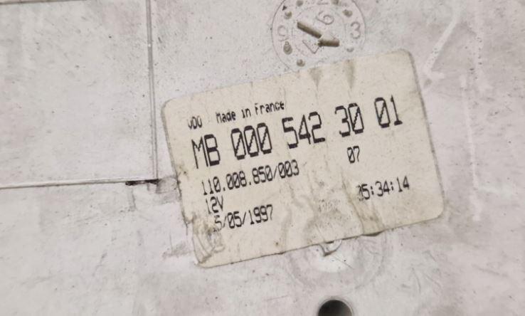 Mercedes Vito W638 1996-2003 2.3 TD diesel MT 72 kW 1998  Prístrojová doska 0005423001